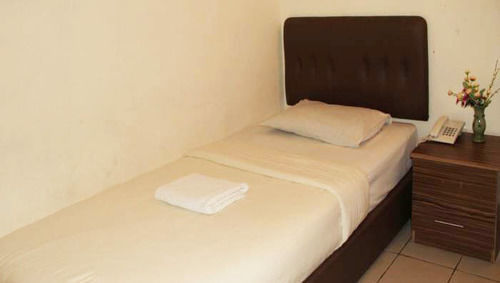 One Hotel Sadong Jaya Kota Kinabalu Luaran gambar
